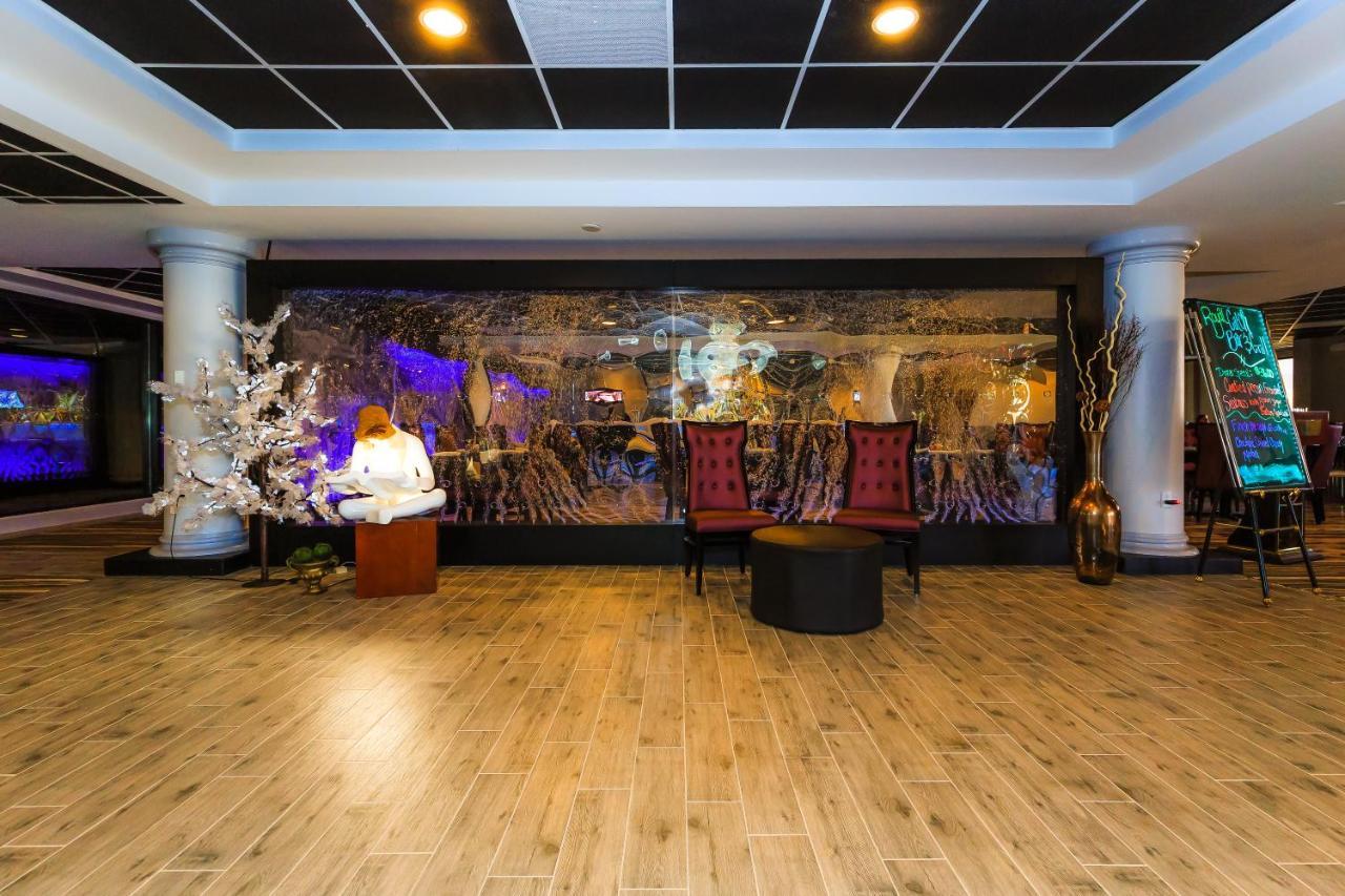 Regalia & Conference Center Resort 4*